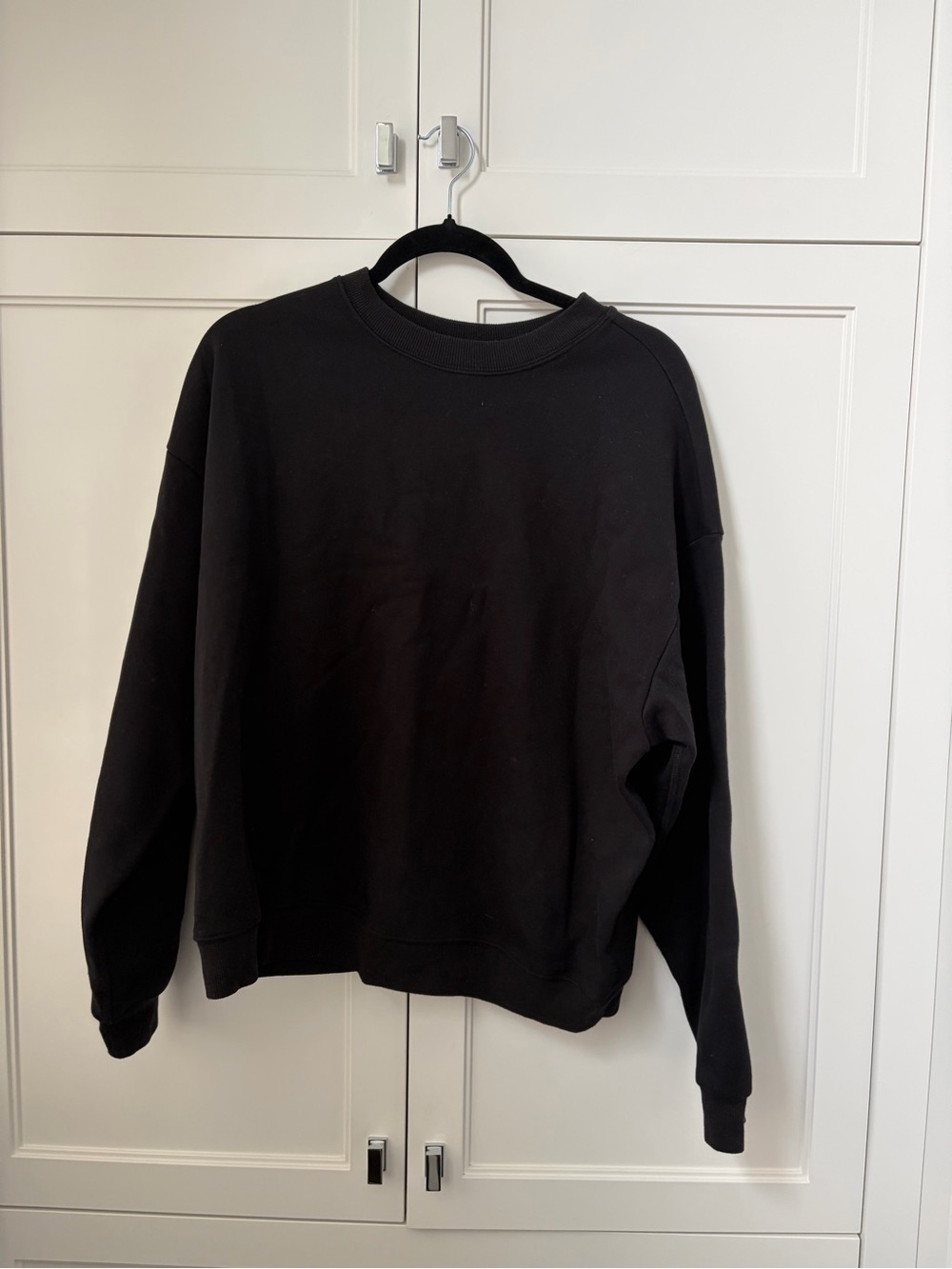 SKIMS Black Crewneck Sweatshirt
